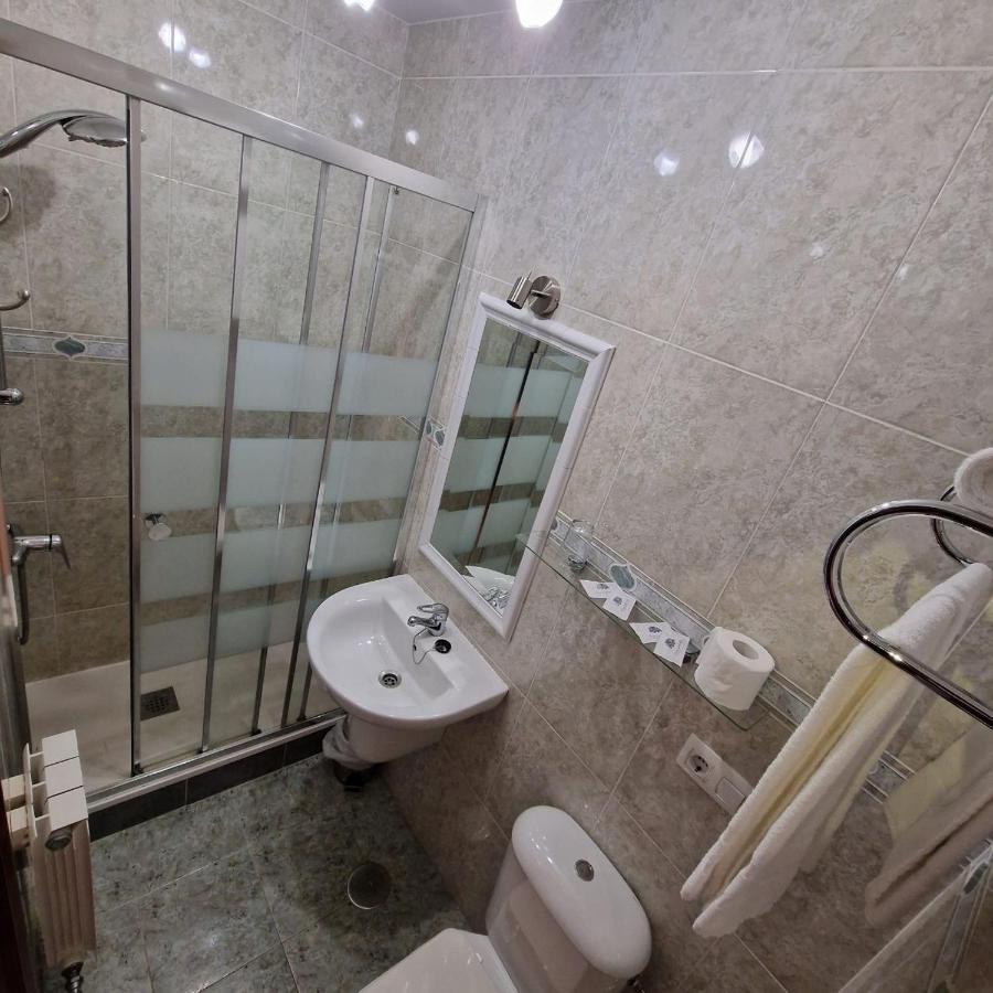 Budget Twin Room,1362102032:JPEG